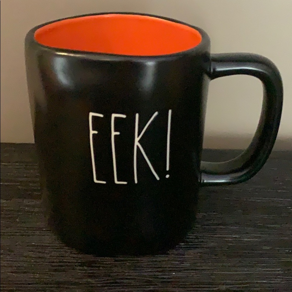 Rae Dunn Eek Mug